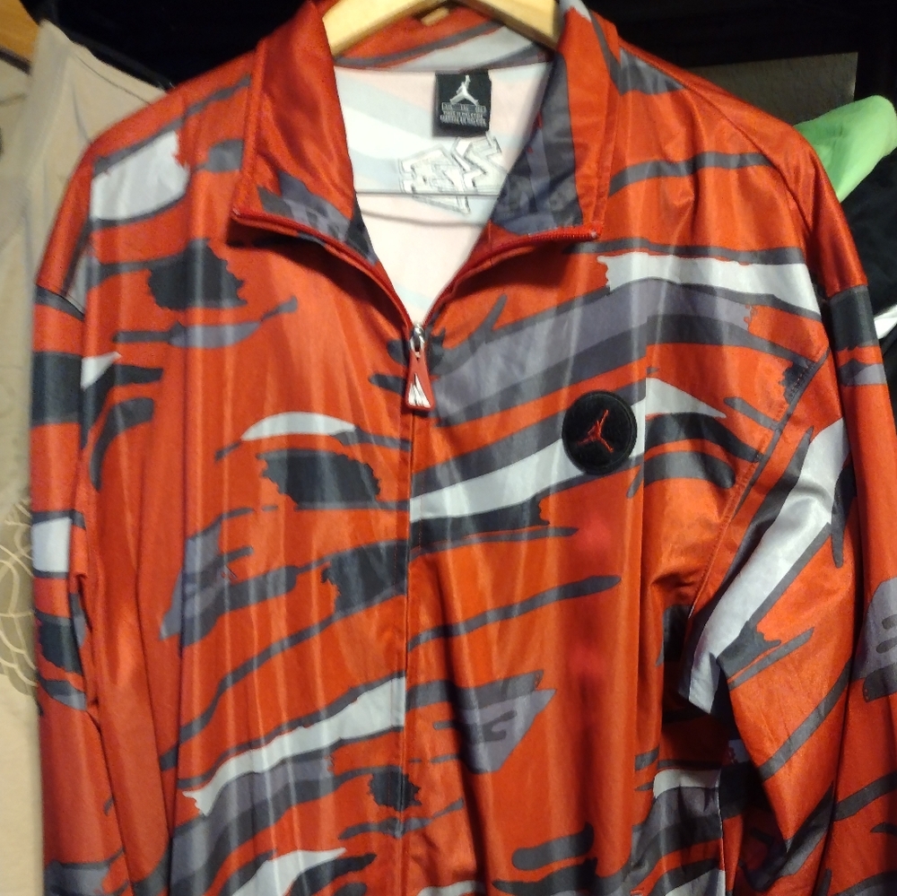 Jordan bred 8 jacket